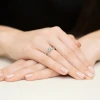 Ponadczasowy zaręczynowy pierścionek z białego złota z niebieskim diamentem laboratoryjnym 0,30ct Lab Diamonds W0364.B3.LDA.01 marko