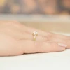 Pierścionek zaręczynowy ze złota 375 z owalnym diamentem laboratoryjnym Lab Diamonds W0301.Z5.LDW.01 marko