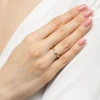Klasyczny złoty zaręczynowy pierścionek z pojedynczym diamentem laboratoryjnym Lab Diamonds W0045.Z3.LDW.01 marko