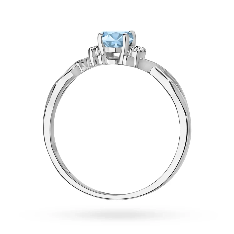 Złoty pierścionek zaręczynowy z białego złota z owalnym niebieskim diamentem laboratoryjnym Lab Diamonds W0019.B3.LDA.01 marko