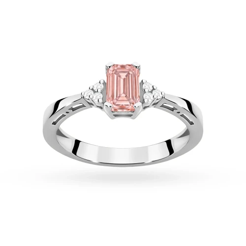 Pierścionek zaręczynowy z białego złota z prostokątnym różowym diamentem laboratoryjnym Lab Diamonds W0002.B3.LDP.01 marko