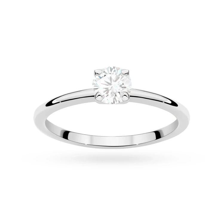 Klasyczny pierścionek z białego złota z diamentem 0,50ct w szlifie brylantowym P0301.B3.DIW.03 marko