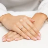 Pierścionek zaręczynowy ze złota z diamentem laboratoryjnym 0,25ct w sześciu łapkach Lab Diamonds 375 P0172.Z5.LDW.01 marko