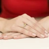 Złoty pierścionek zaręczynowy z owalnym żółtym diamentem Lab Diamonds kwiatek markiza serca W0312.Z3.LDY.01 marko