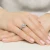 Pierścionek białe złoto niebieski diament laboratoryjny 1,00ct i kamieni boczne Lab Diamonds W0551.B3.LDA.04 marko