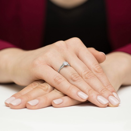 Pierścionek z białego złota 585 z brylantami 0,12ct Galaktyki